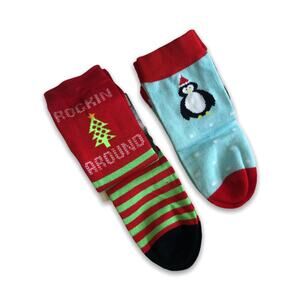 2 Pair of Field & Stream Christmas Holiday Cabin Socks Winter Size S/M NWT New